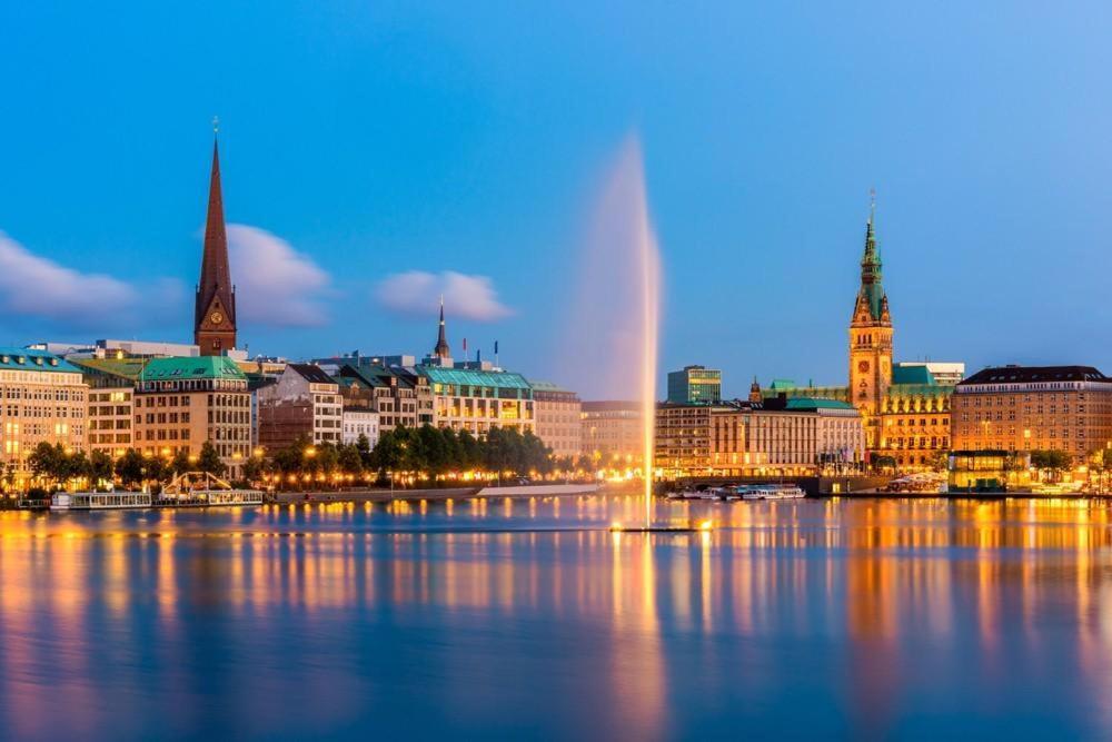 Hotel Savoy Hamburg-Harburg Exteriör bild