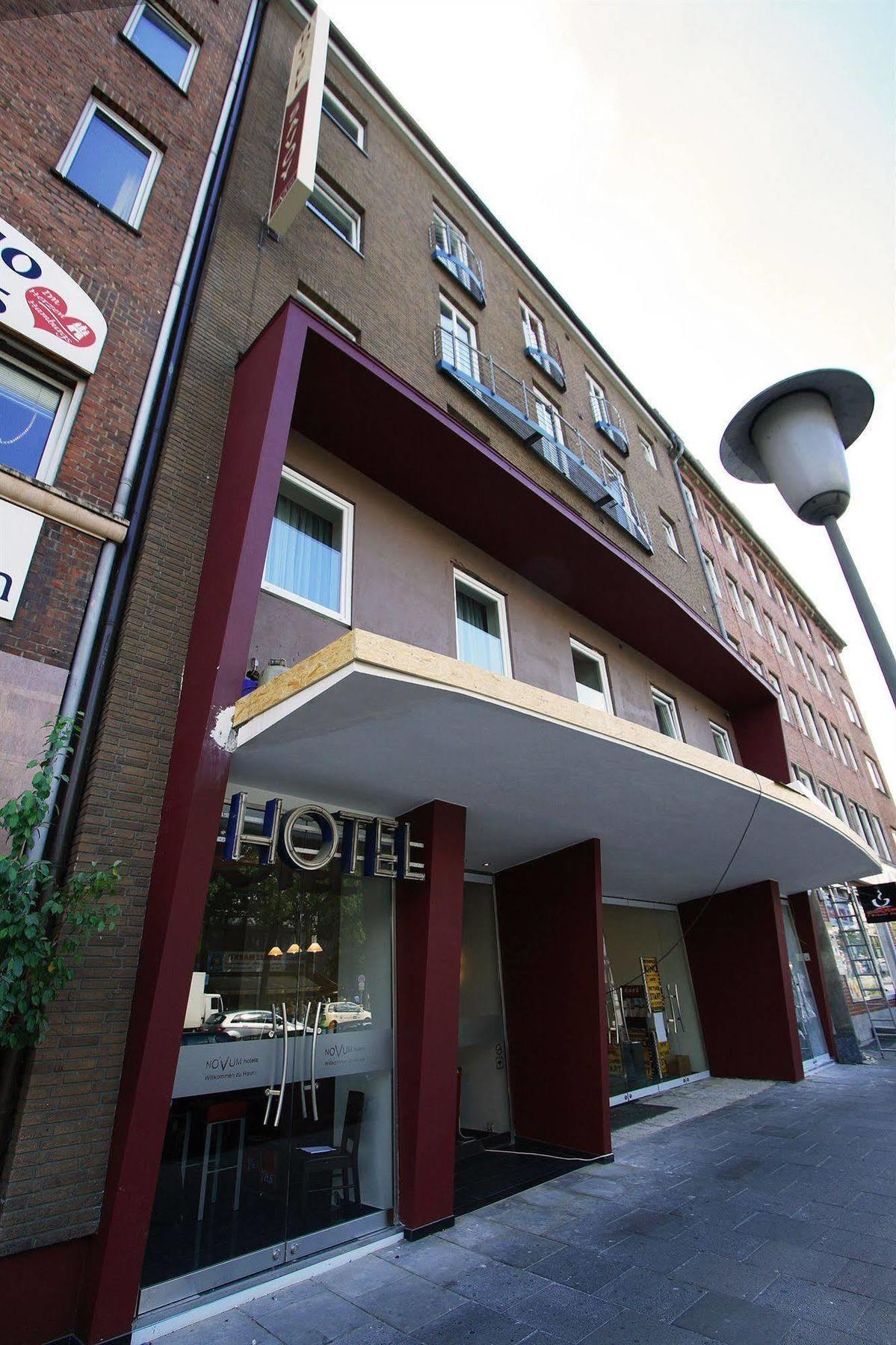 Hotel Savoy Hamburg-Harburg Exteriör bild
